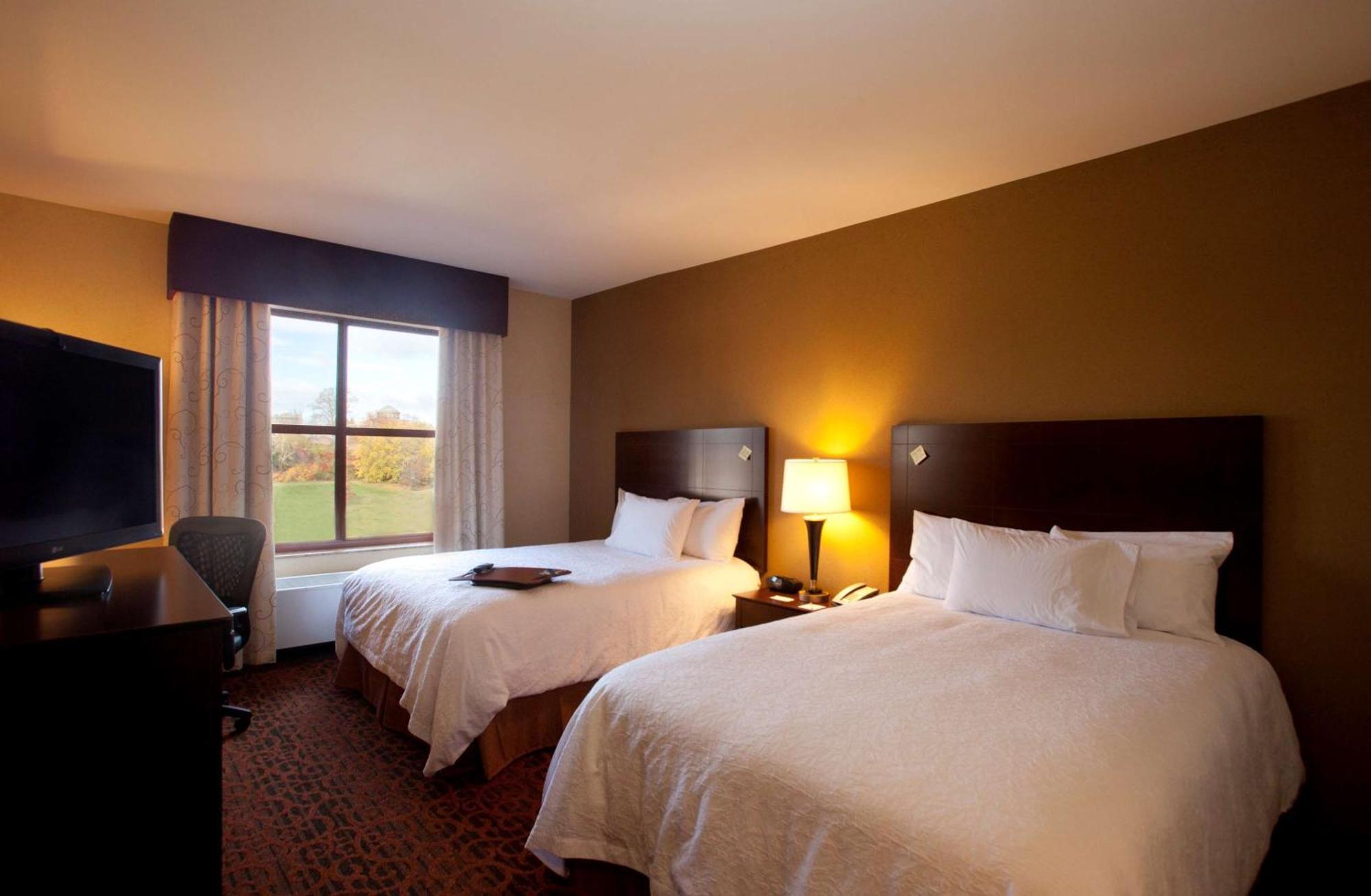 Hampton Inn Marquette-Waterfront Εξωτερικό φωτογραφία